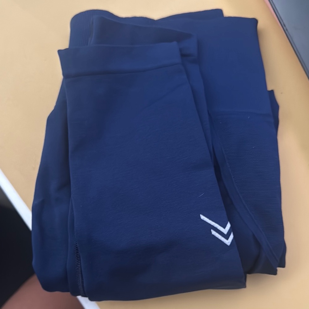 Navy Blue Leggings with White Chevron Detail